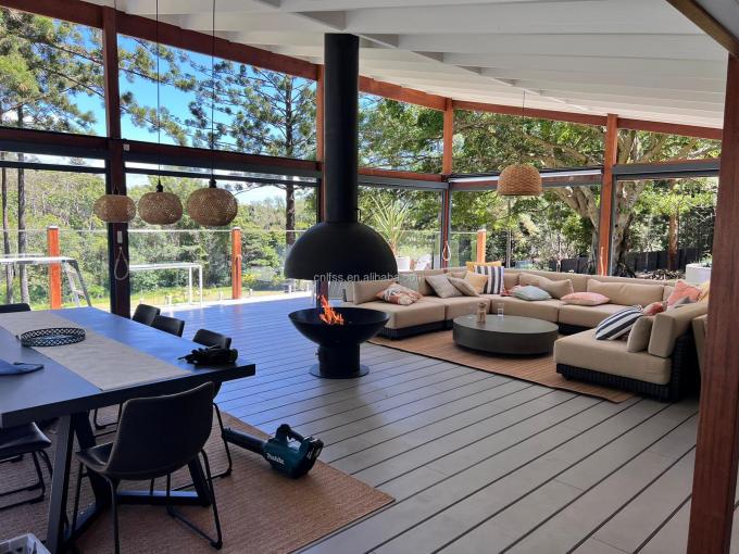 高級スタイル 高級ガラスアート 旋回壁炉家具 カーボン 高級黒 現代の鉄丸型家具 10